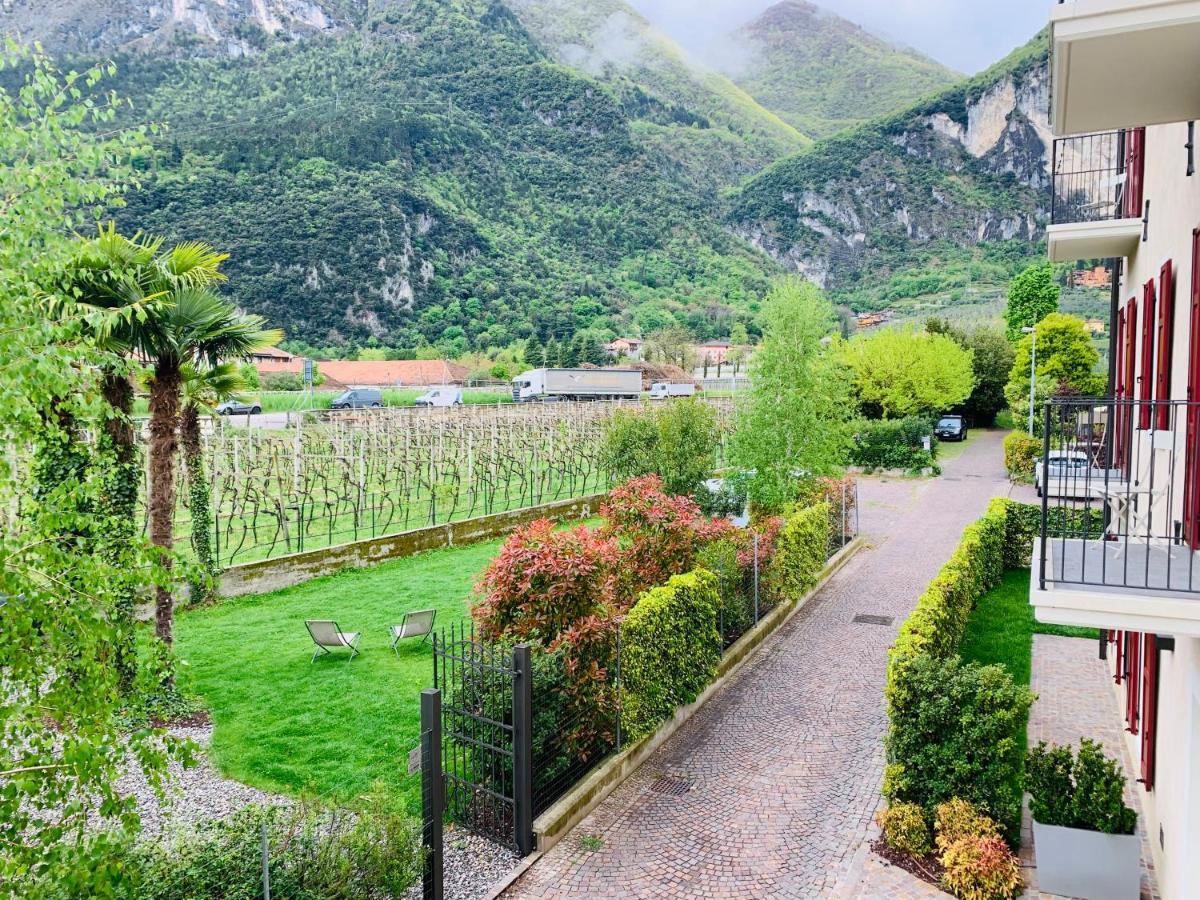 Albola Suite Holiday Apartments Riva del Garda Exterior foto