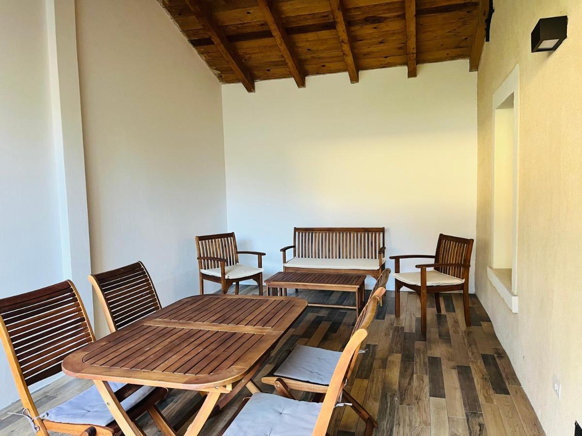 Albola Suite Holiday Apartments Riva del Garda Exterior foto