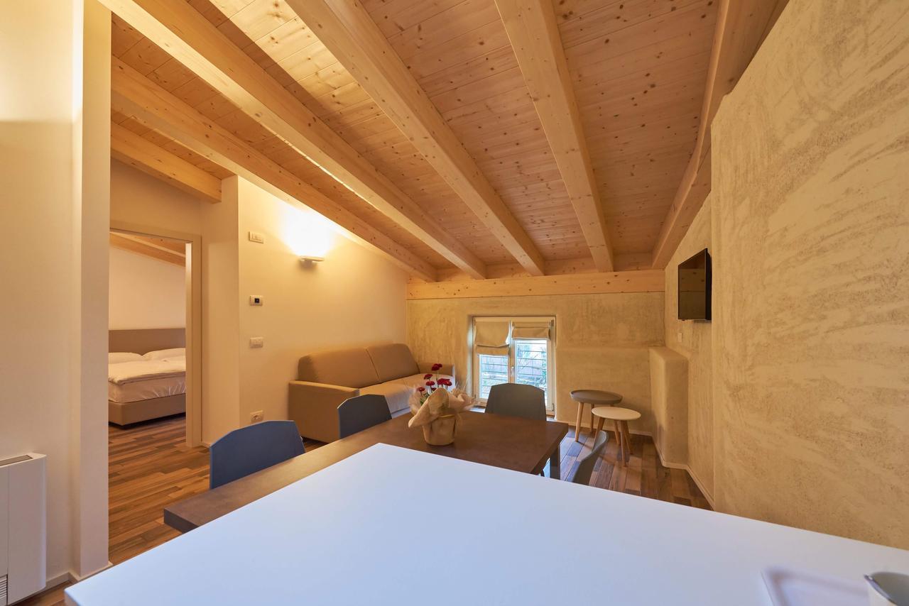 Albola Suite Holiday Apartments Riva del Garda Exterior foto
